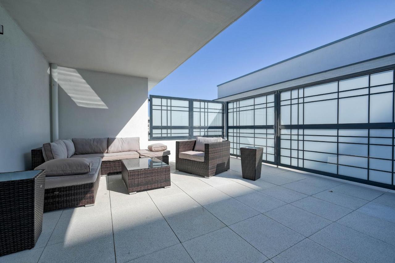 Eden Park - Appartement Terrasse Шеси Екстериор снимка